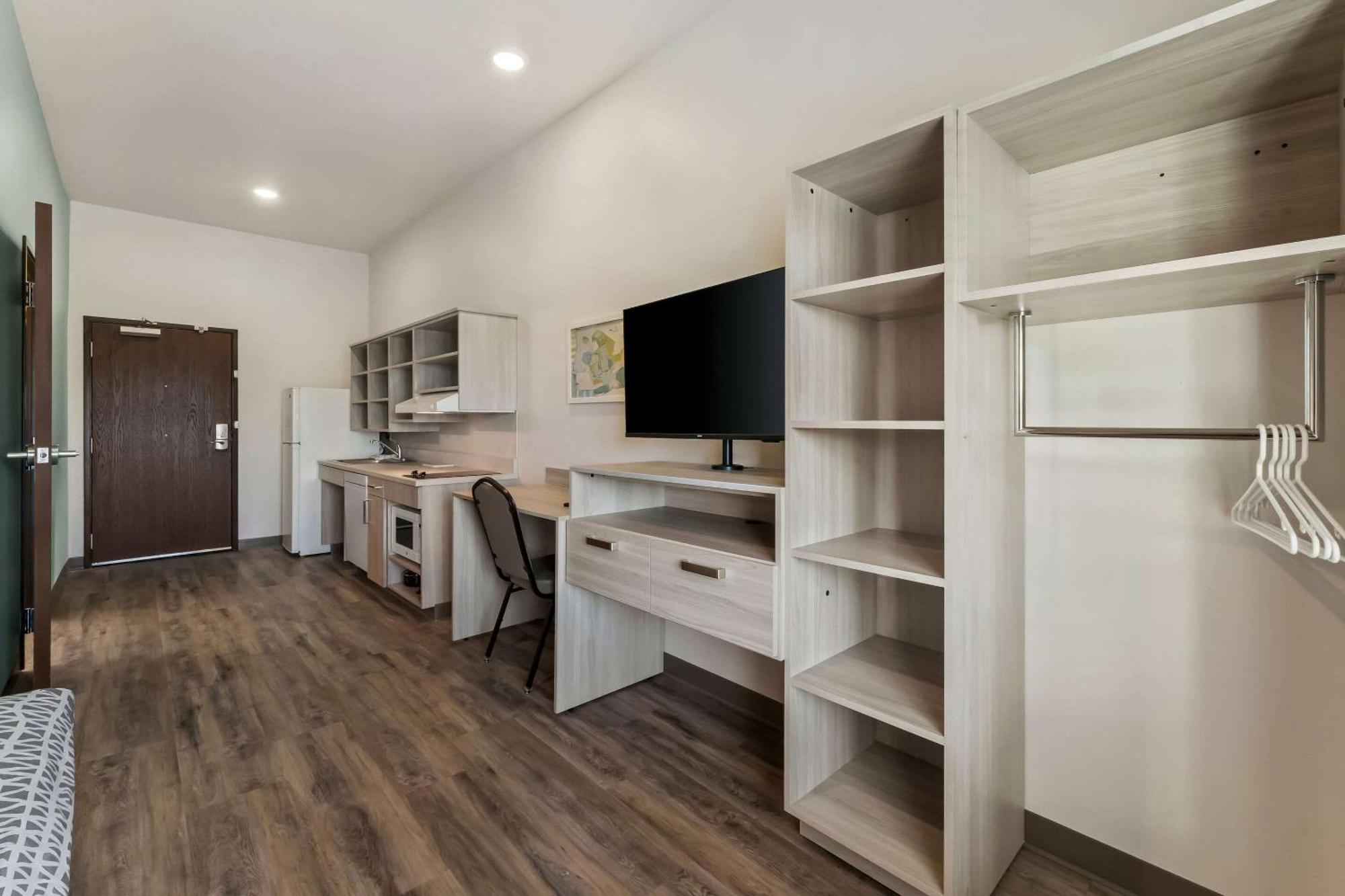 Woodspring Suites Easton Nazareth Dış mekan fotoğraf