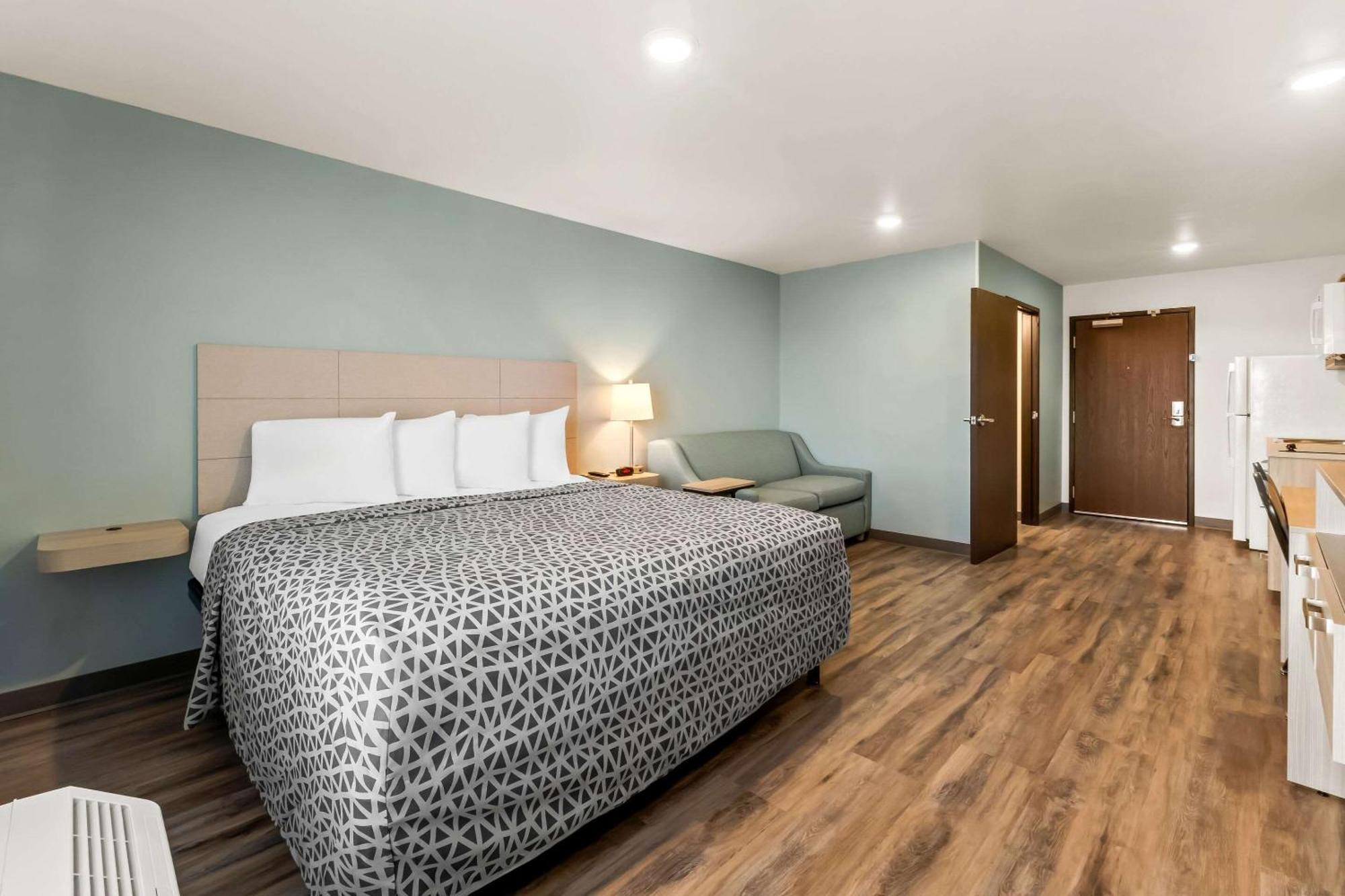 Woodspring Suites Easton Nazareth Dış mekan fotoğraf